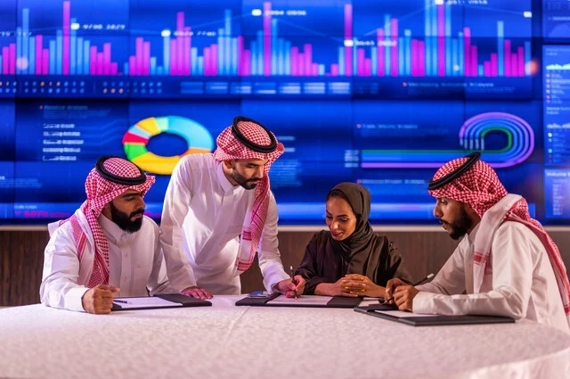 formation du personnel des relations publiques